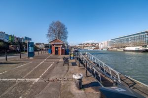 Photo 16- click for photo gallery